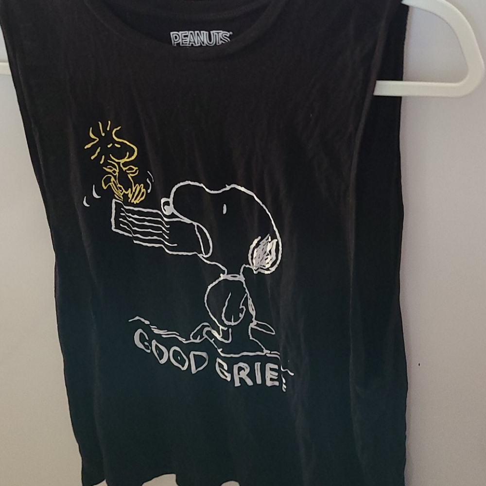 Muscle tee